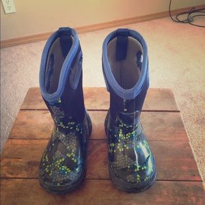 Toddler Bogs Size 8